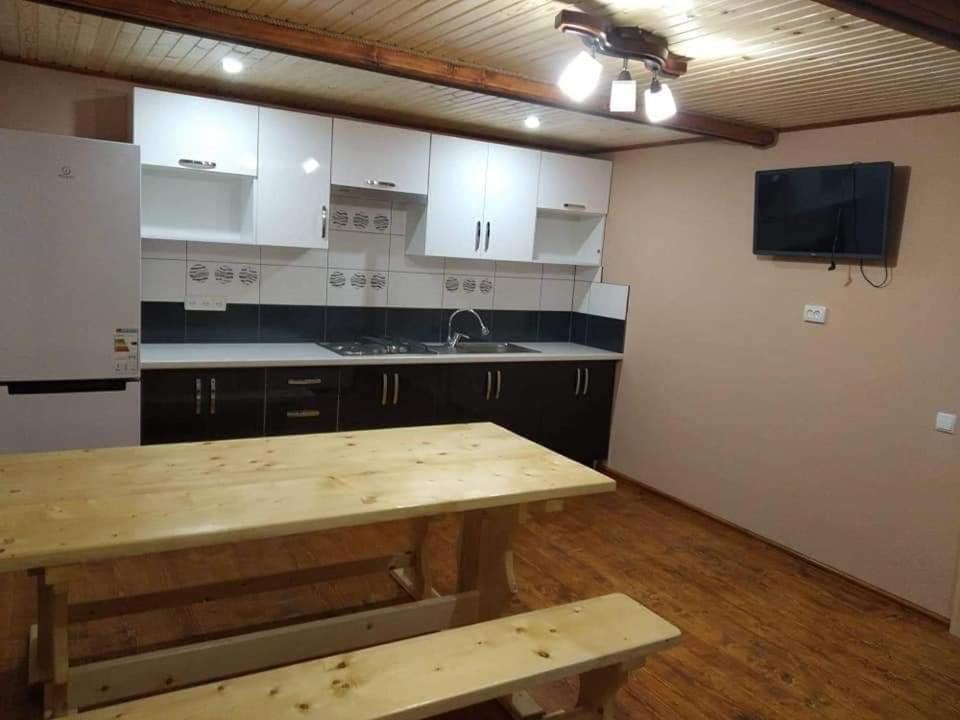 У Мар'Яни Vila Vorokhta Exterior foto