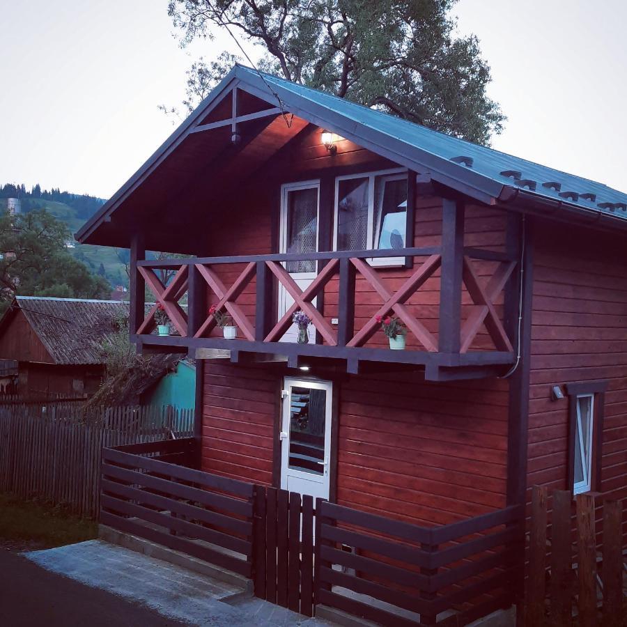 У Мар'Яни Vila Vorokhta Exterior foto